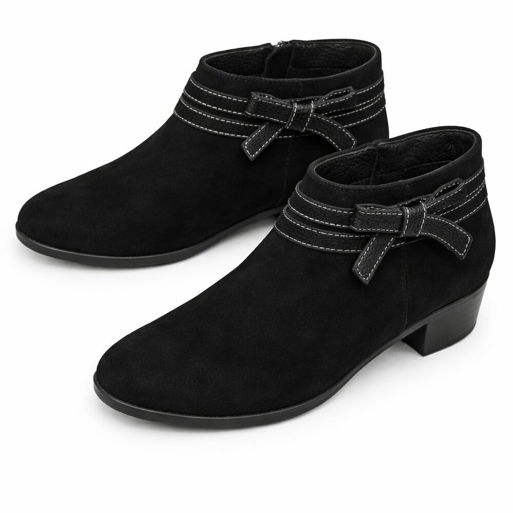 TROTTERS Black Ankle Booties Boots Shoes Size 8.5N